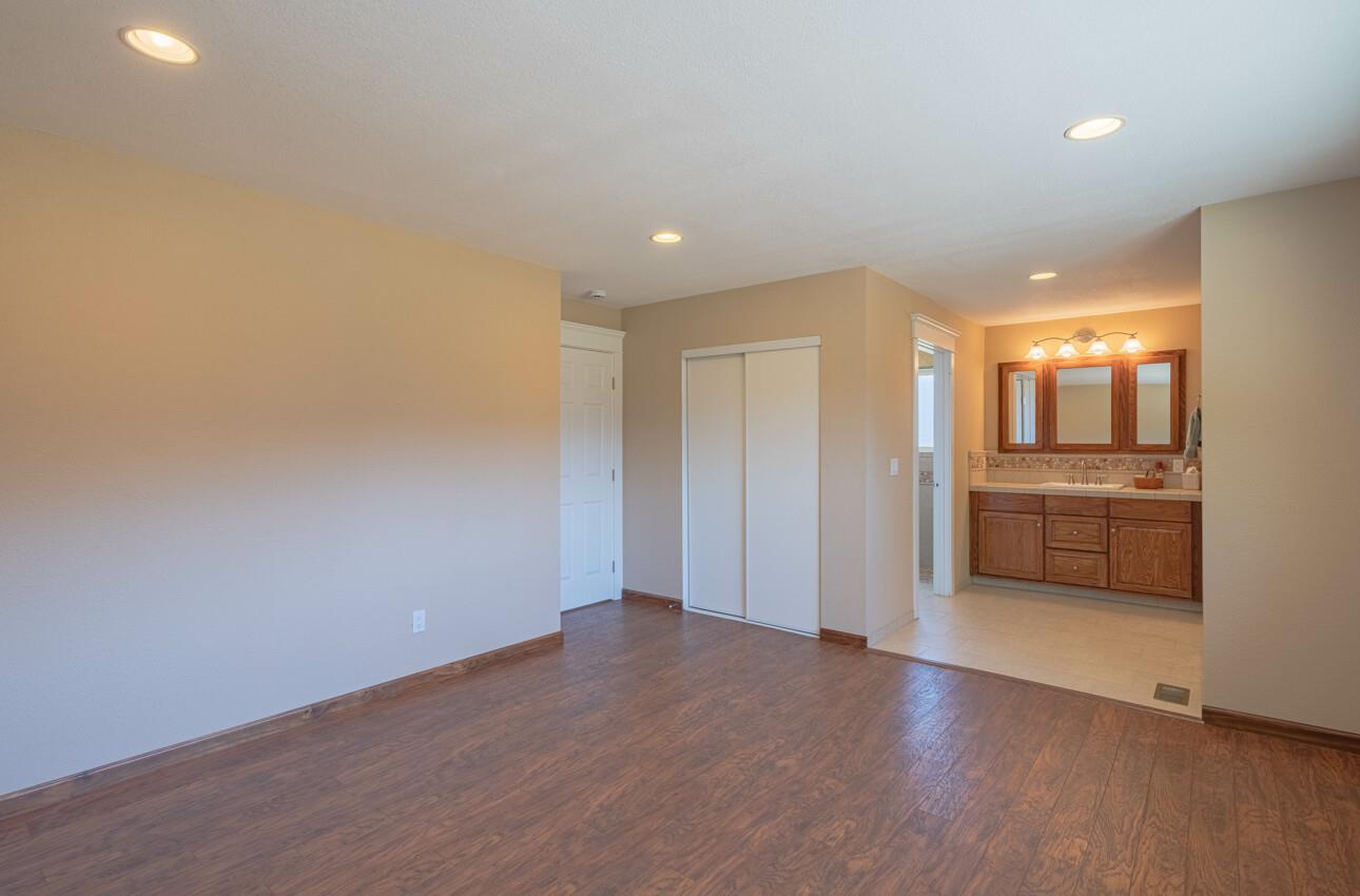Detail Gallery Image 23 of 40 For 18030 Prado Ln, Salinas,  CA 93908 - 3 Beds | 2 Baths