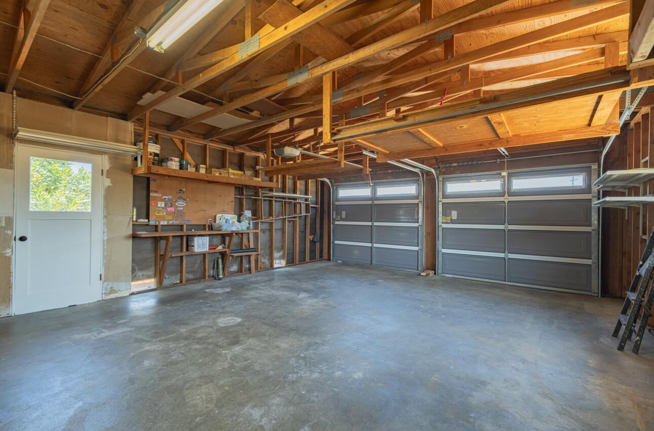 Detail Gallery Image 39 of 40 For 18030 Prado Ln, Salinas,  CA 93908 - 3 Beds | 2 Baths