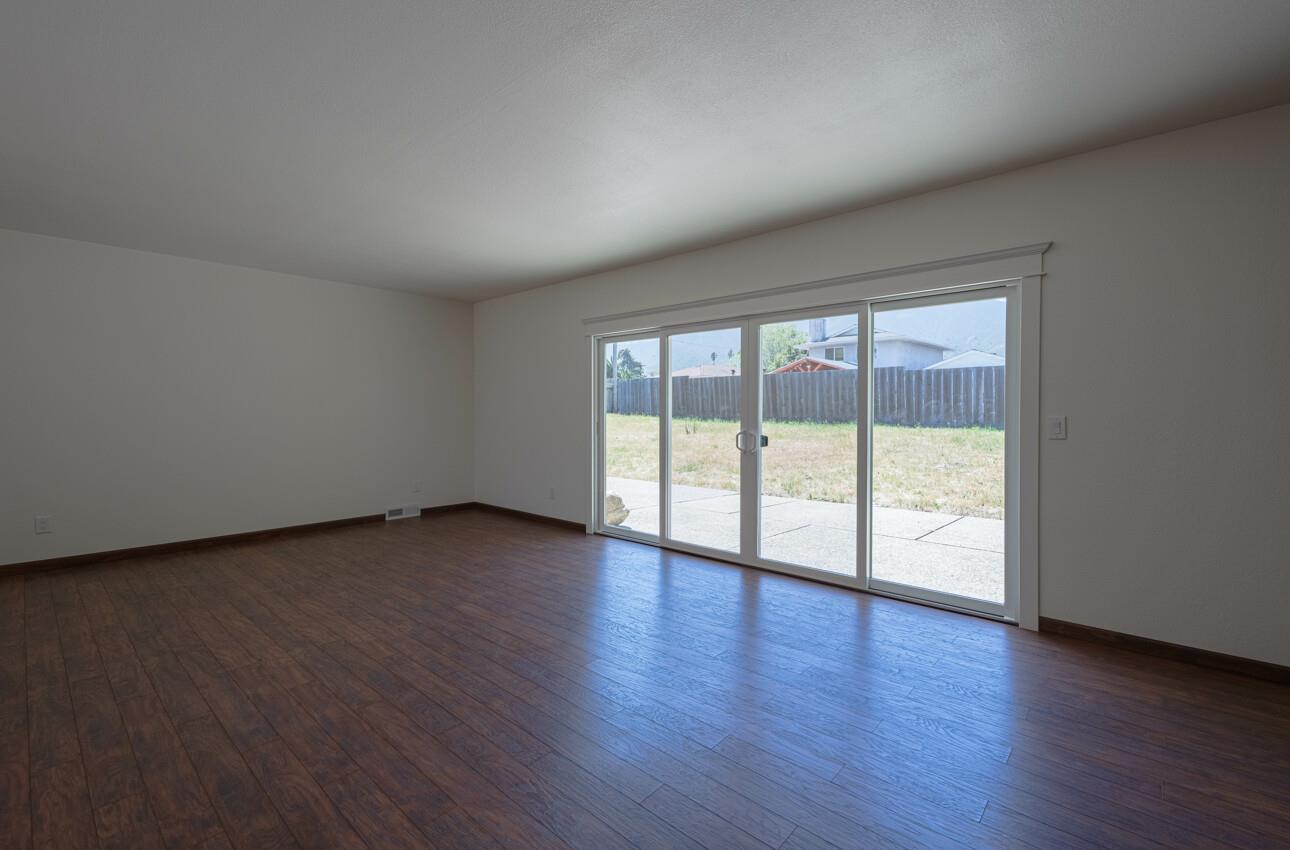 Detail Gallery Image 7 of 40 For 18030 Prado Ln, Salinas,  CA 93908 - 3 Beds | 2 Baths