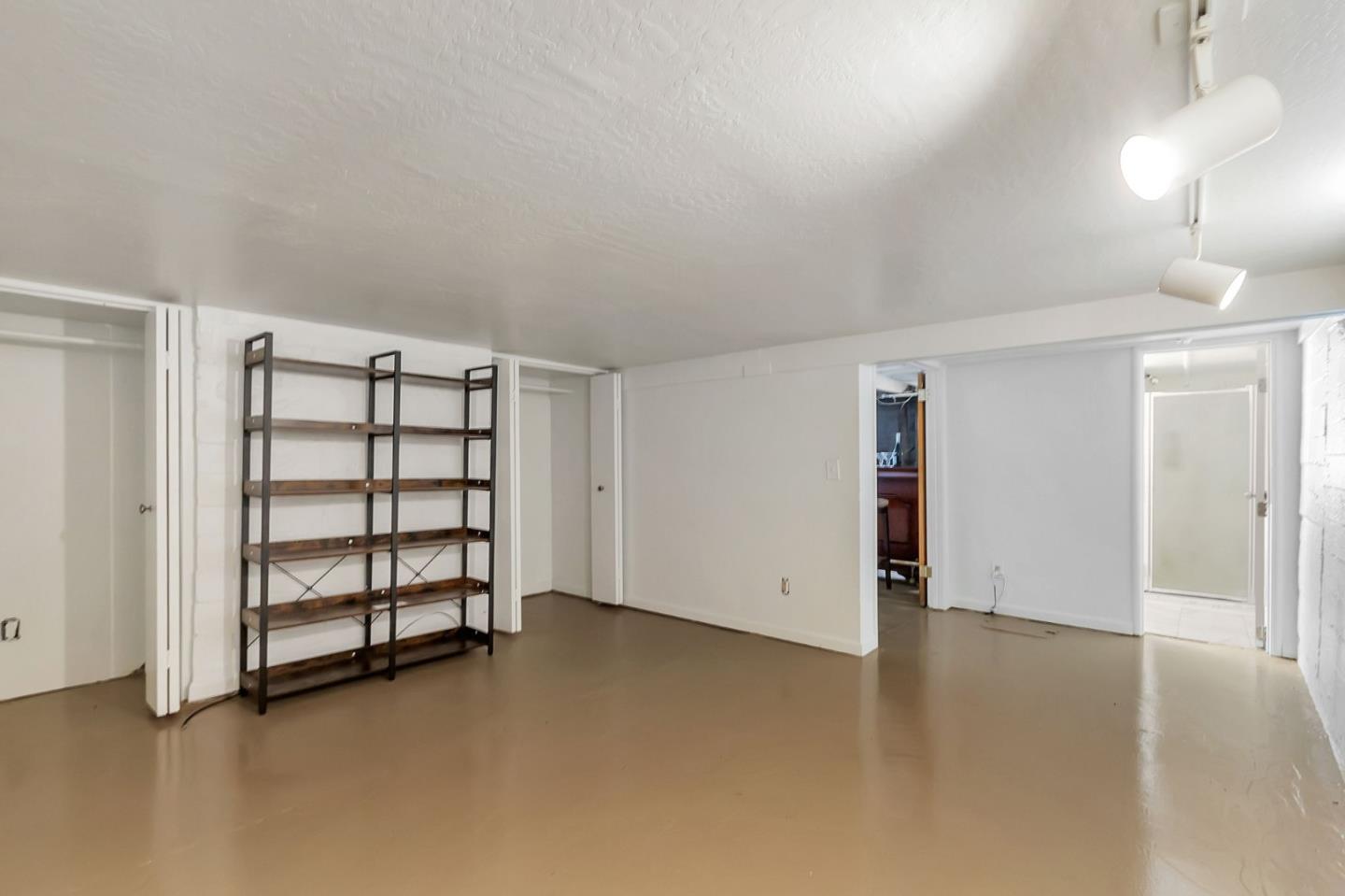 Detail Gallery Image 44 of 63 For 20335 Saratoga Los Gatos Rd, Saratoga,  CA 95070 - 4 Beds | 3/1 Baths