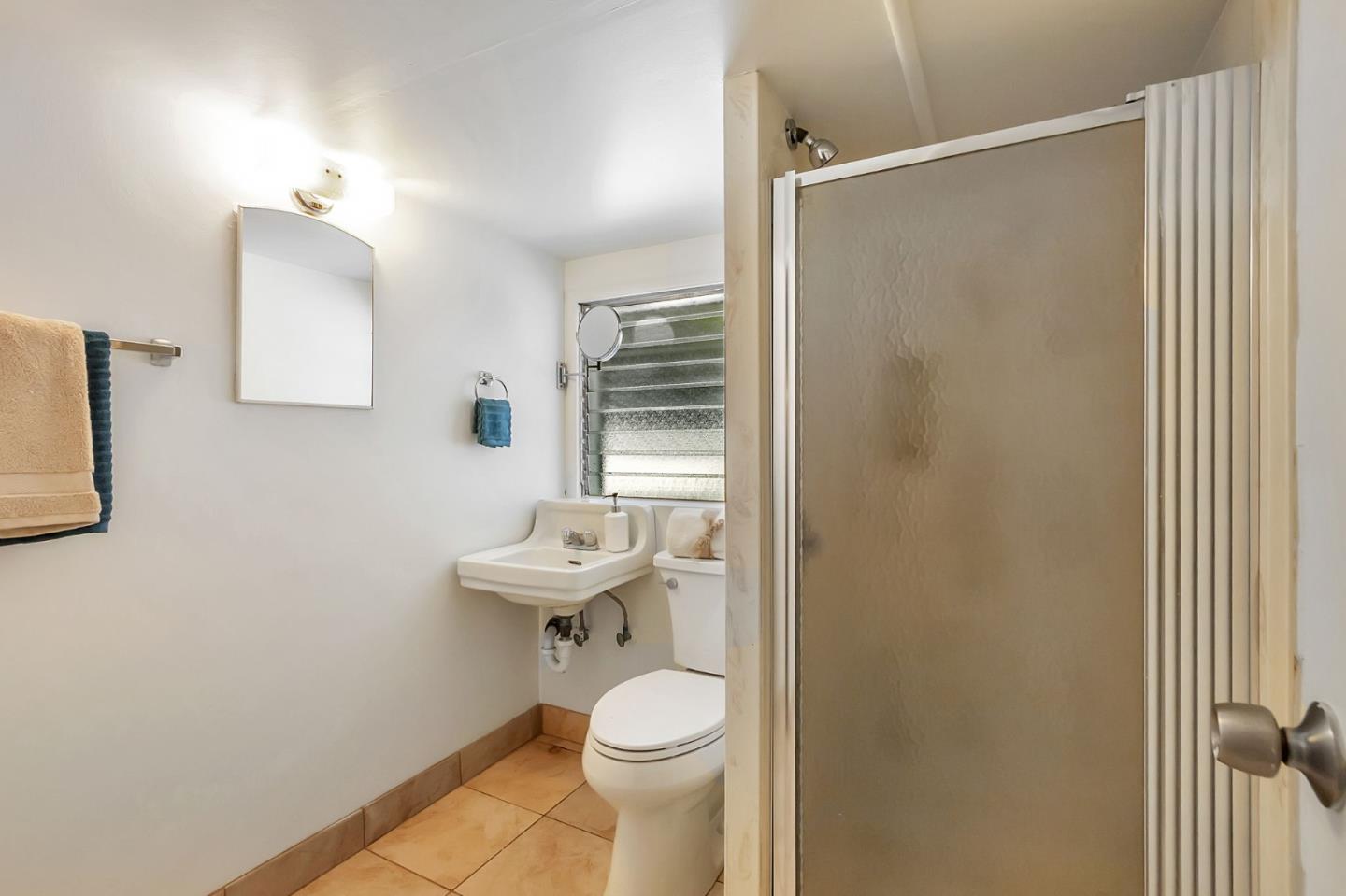 Detail Gallery Image 48 of 63 For 20335 Saratoga Los Gatos Rd, Saratoga,  CA 95070 - 4 Beds | 3/1 Baths