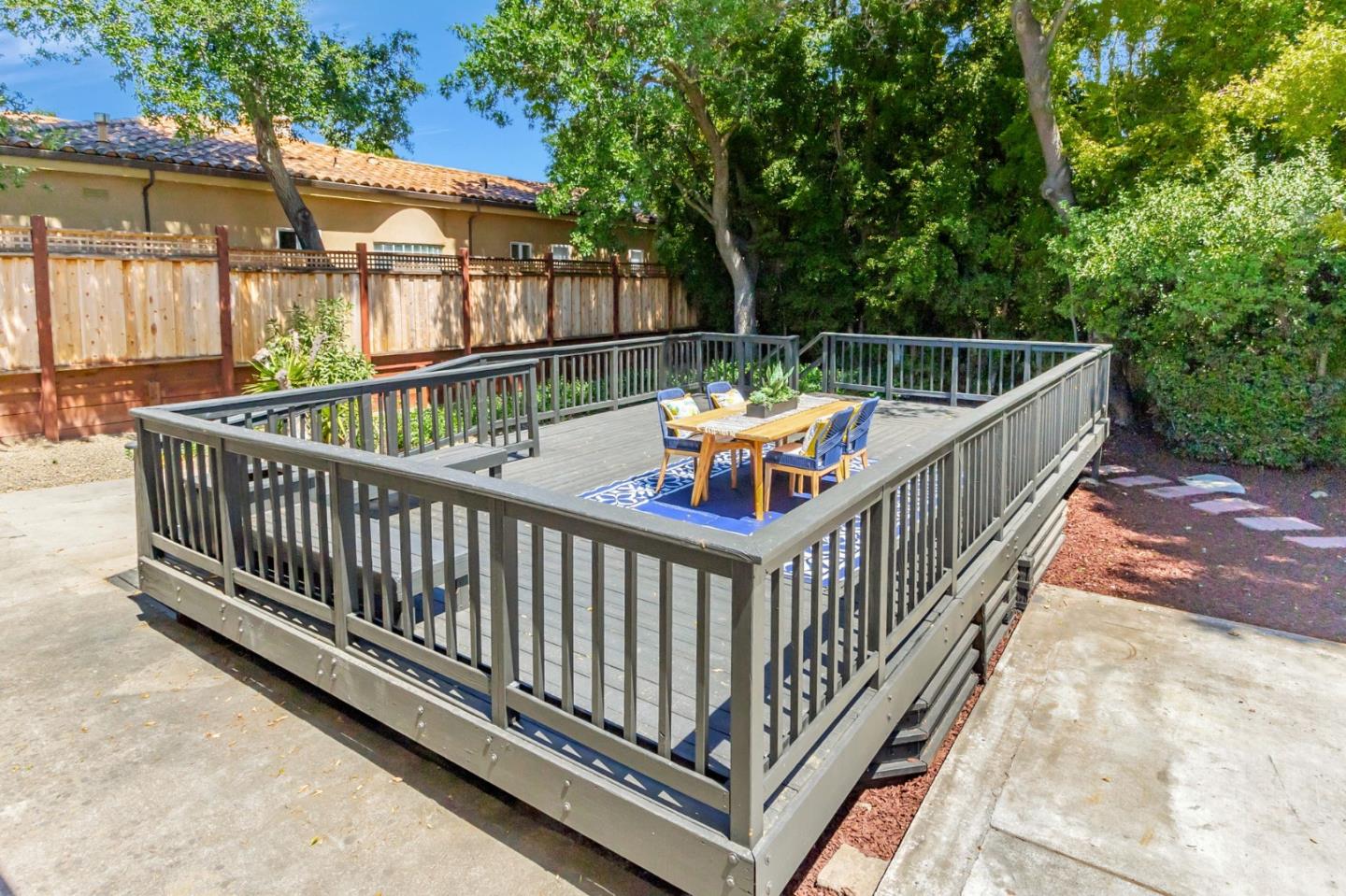 Detail Gallery Image 50 of 63 For 20335 Saratoga Los Gatos Rd, Saratoga,  CA 95070 - 4 Beds | 3/1 Baths