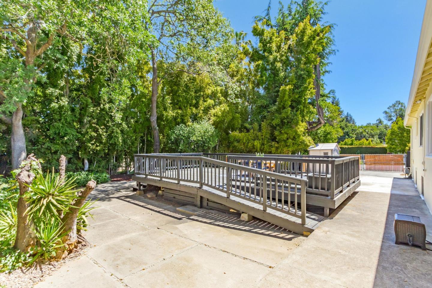 Detail Gallery Image 53 of 63 For 20335 Saratoga Los Gatos Rd, Saratoga,  CA 95070 - 4 Beds | 3/1 Baths