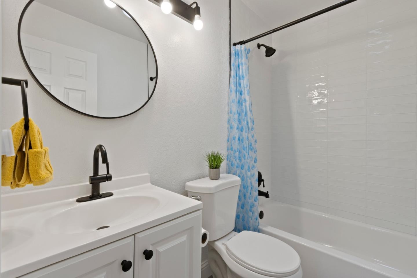 Detail Gallery Image 32 of 48 For 4480 Norocco Cir, Fremont,  CA 94555 - 3 Beds | 2 Baths