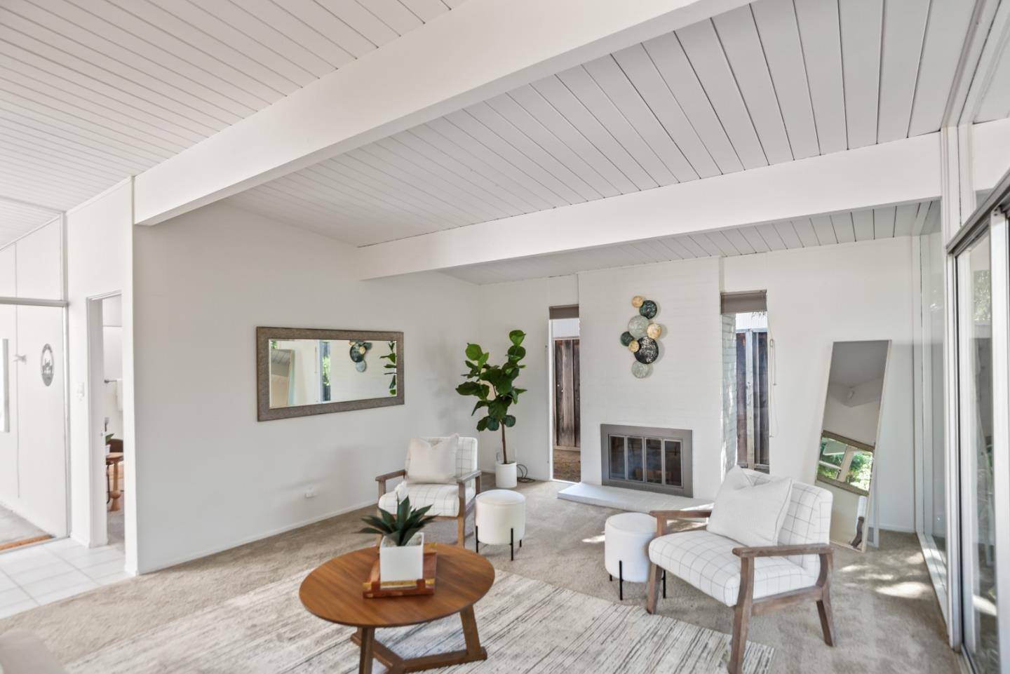 Detail Gallery Image 3 of 27 For 659 Torrington Dr, Sunnyvale,  CA 94087 - 4 Beds | 2 Baths