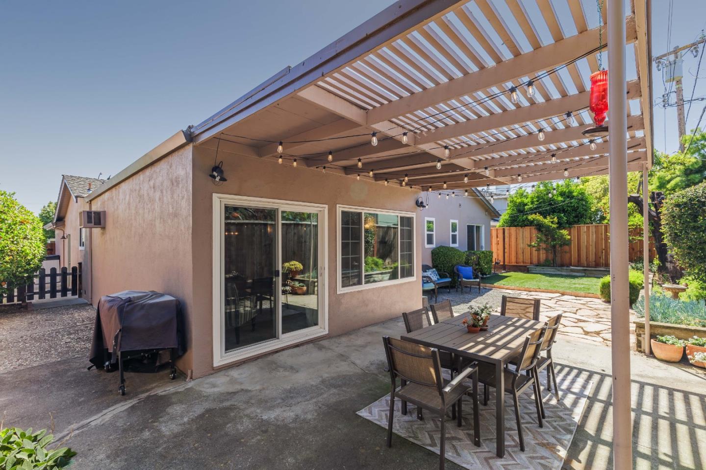 Detail Gallery Image 26 of 30 For 4465 Sherbourne Dr, San Jose,  CA 95124 - 3 Beds | 3 Baths