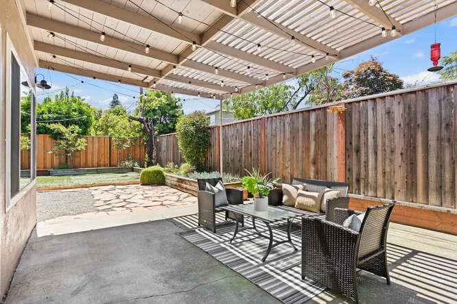 Detail Gallery Image 31 of 37 For 4465 Sherbourne Dr, San Jose,  CA 95124 - 3 Beds | 3 Baths