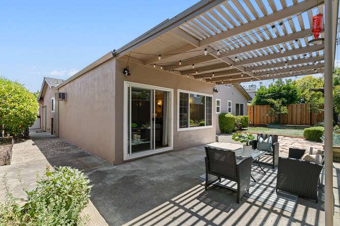 Detail Gallery Image 32 of 37 For 4465 Sherbourne Dr, San Jose,  CA 95124 - 3 Beds | 3 Baths