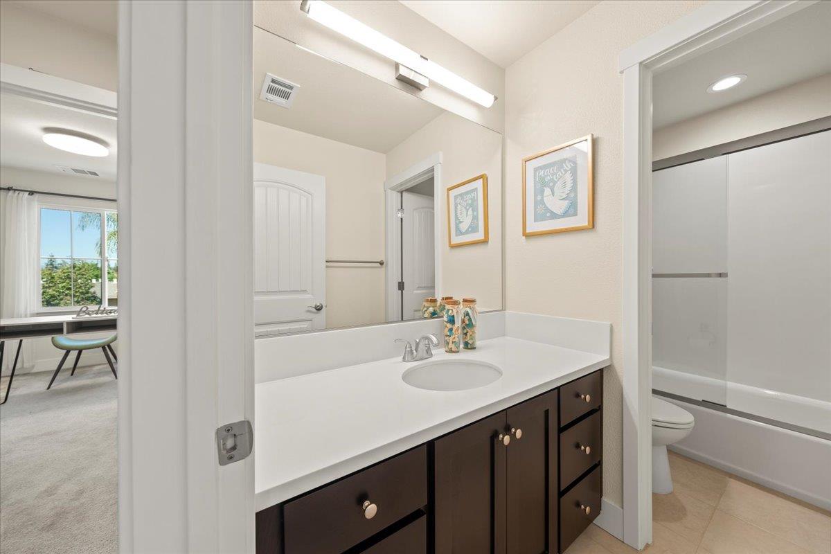Detail Gallery Image 27 of 30 For 516 San Augusto Ter, Sunnyvale,  CA 94085 - 4 Beds | 3/1 Baths