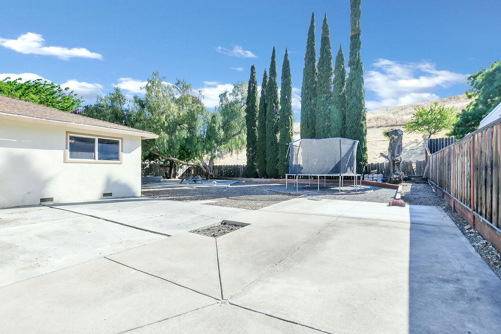 Detail Gallery Image 16 of 21 For 4453 Palo Verde Dr, Pittsburg,  CA 94565 - 3 Beds | 2 Baths
