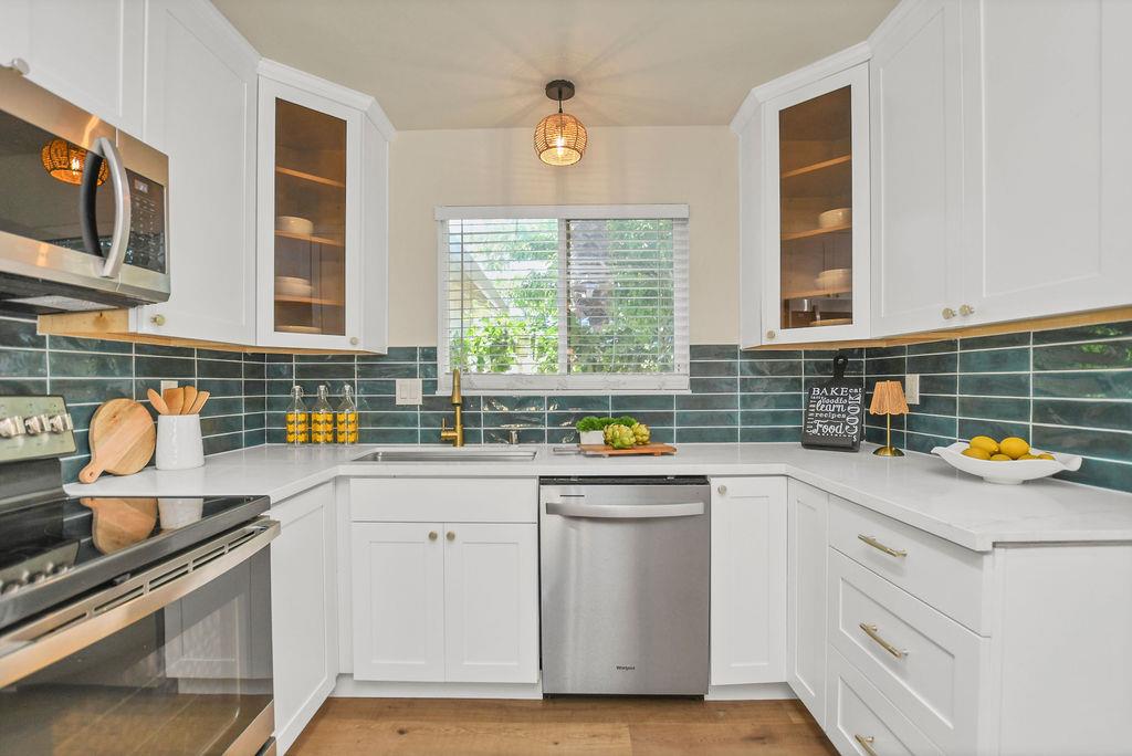 Detail Gallery Image 6 of 21 For 4453 Palo Verde Dr, Pittsburg,  CA 94565 - 3 Beds | 2 Baths
