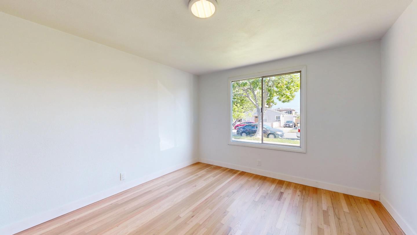 Detail Gallery Image 20 of 45 For 3616 Hoover St, Redwood City,  CA 94063 - 2 Beds | 1 Baths