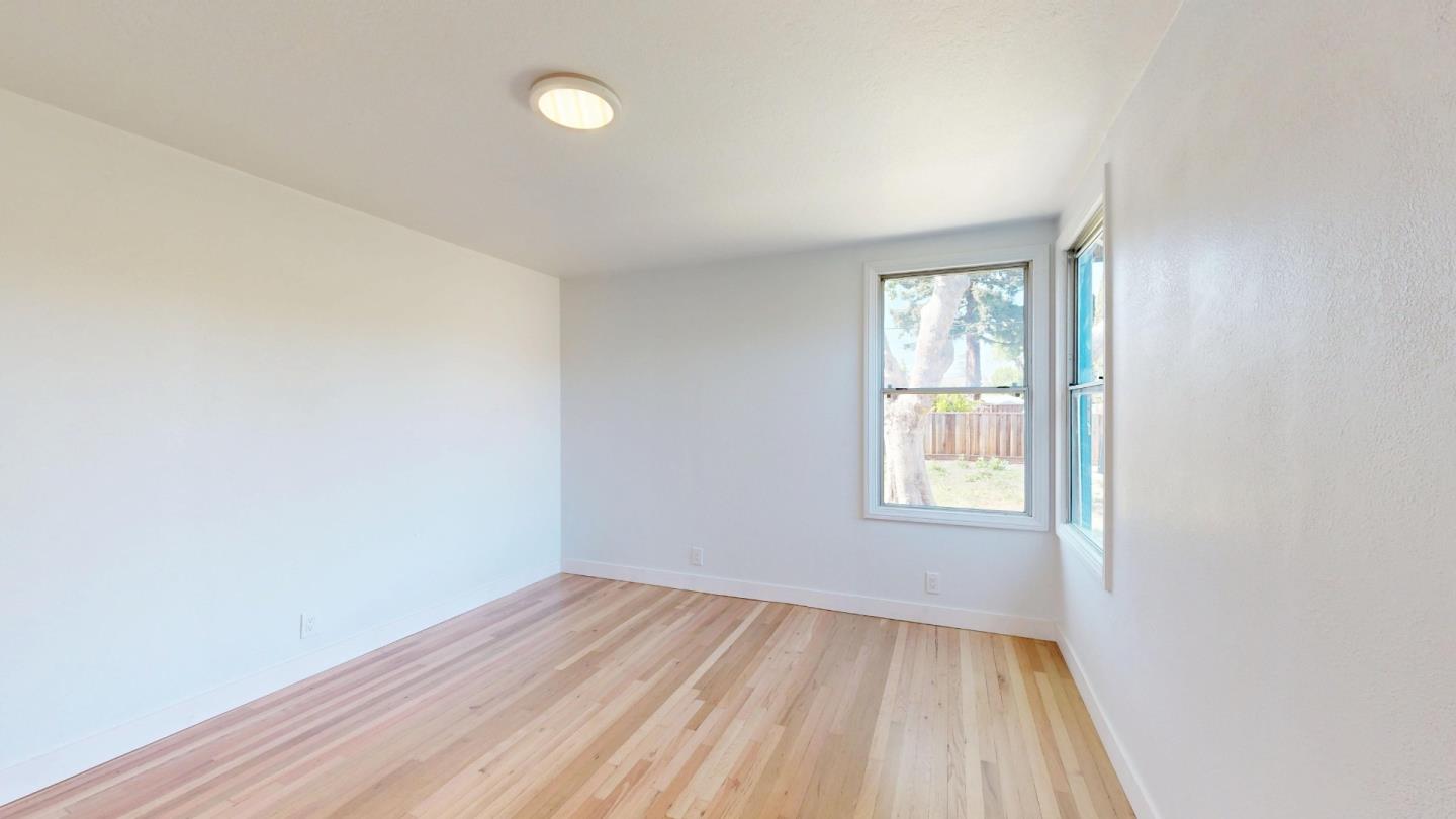 Detail Gallery Image 22 of 45 For 3616 Hoover St, Redwood City,  CA 94063 - 2 Beds | 1 Baths
