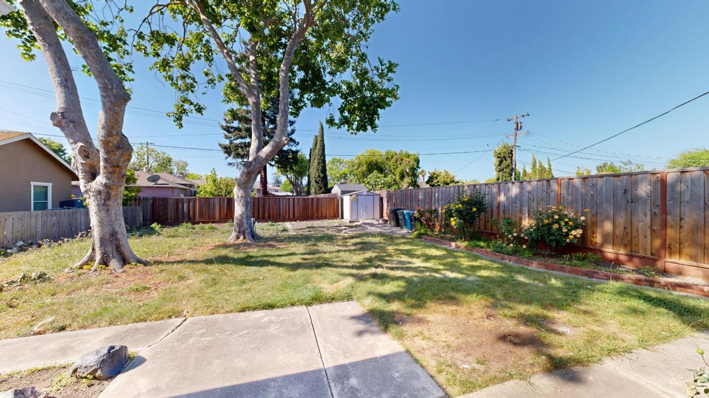 Detail Gallery Image 30 of 45 For 3616 Hoover St, Redwood City,  CA 94063 - 2 Beds | 1 Baths