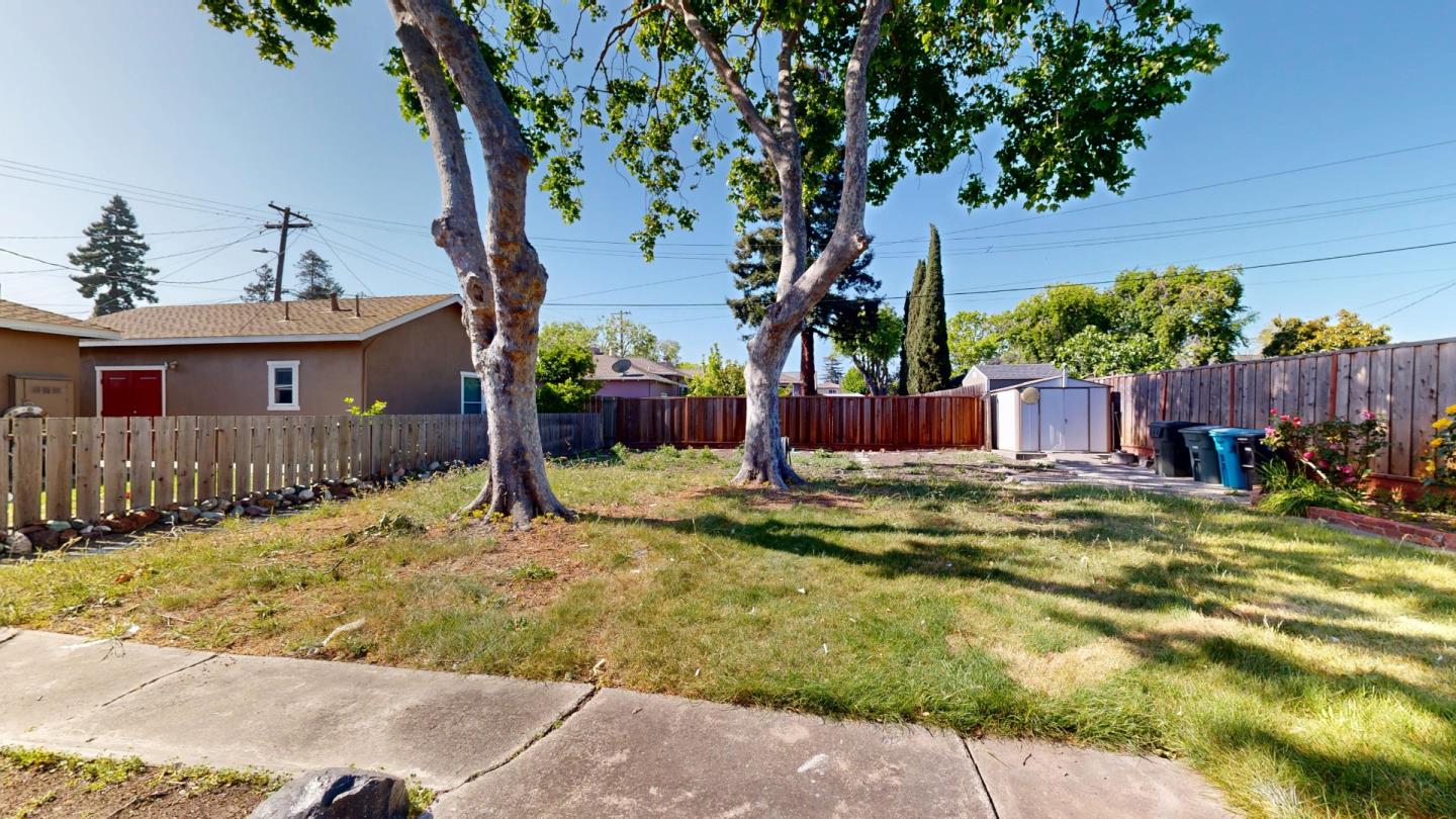 Detail Gallery Image 39 of 45 For 3616 Hoover St, Redwood City,  CA 94063 - 2 Beds | 1 Baths
