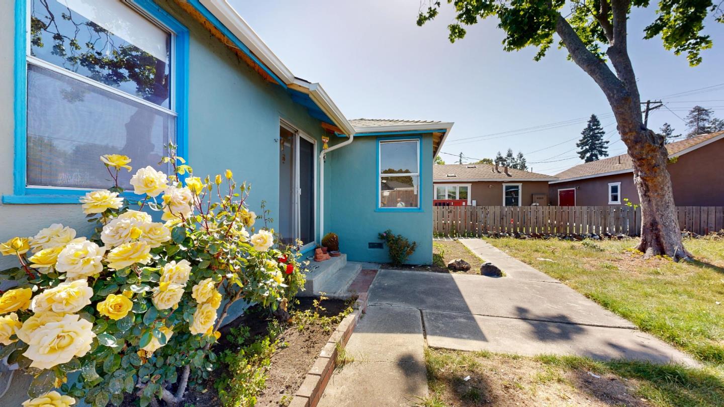 Detail Gallery Image 40 of 45 For 3616 Hoover St, Redwood City,  CA 94063 - 2 Beds | 1 Baths