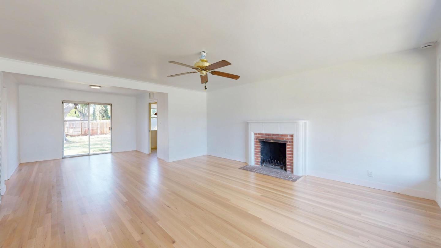Detail Gallery Image 6 of 45 For 3616 Hoover St, Redwood City,  CA 94063 - 2 Beds | 1 Baths
