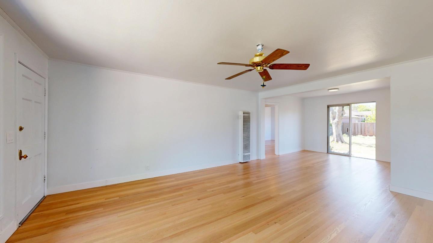 Detail Gallery Image 7 of 45 For 3616 Hoover St, Redwood City,  CA 94063 - 2 Beds | 1 Baths