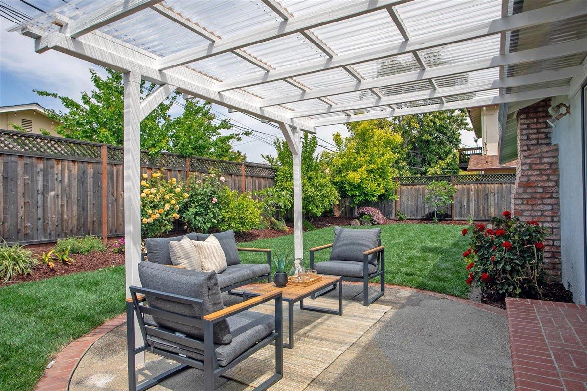 Detail Gallery Image 19 of 26 For 1551 Elka Ave, San Jose,  CA 95129 - 4 Beds | 2 Baths