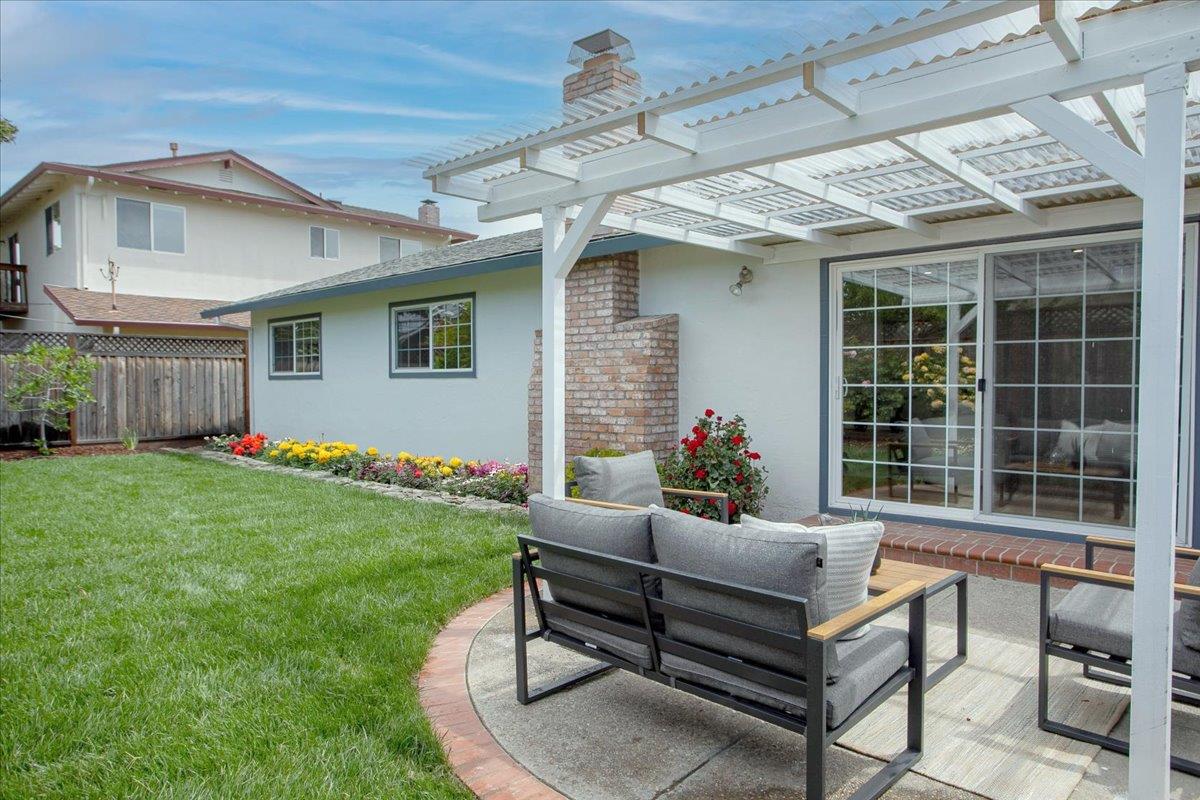 Detail Gallery Image 21 of 26 For 1551 Elka Ave, San Jose,  CA 95129 - 4 Beds | 2 Baths