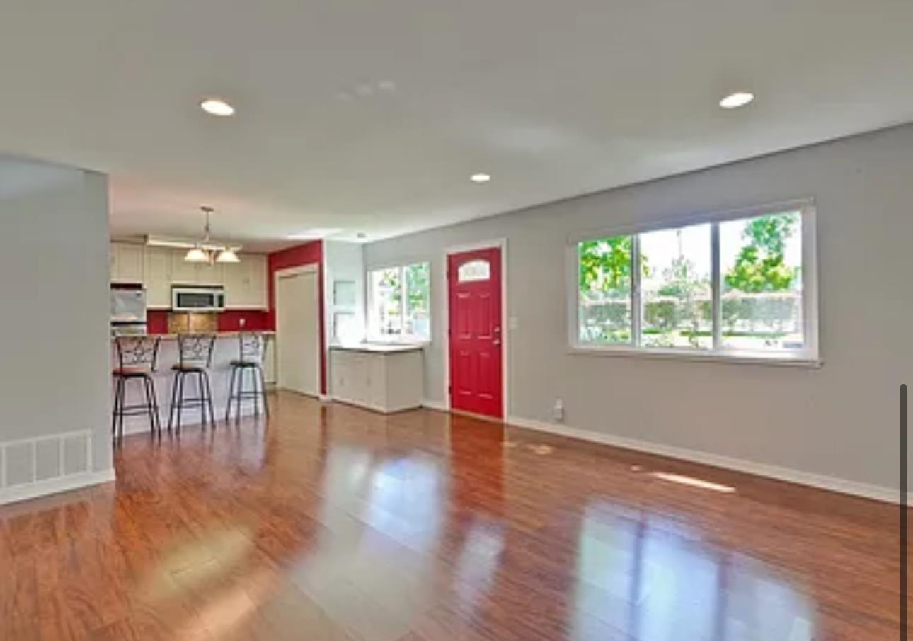 Detail Gallery Image 5 of 13 For 2315 Saidel Dr #1,  San Jose,  CA 95124 - 2 Beds | 1 Baths