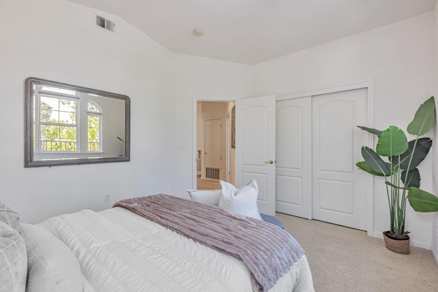 Detail Gallery Image 41 of 56 For 18898 Bellgrove Cir, Saratoga,  CA 95070 - 5 Beds | 3 Baths