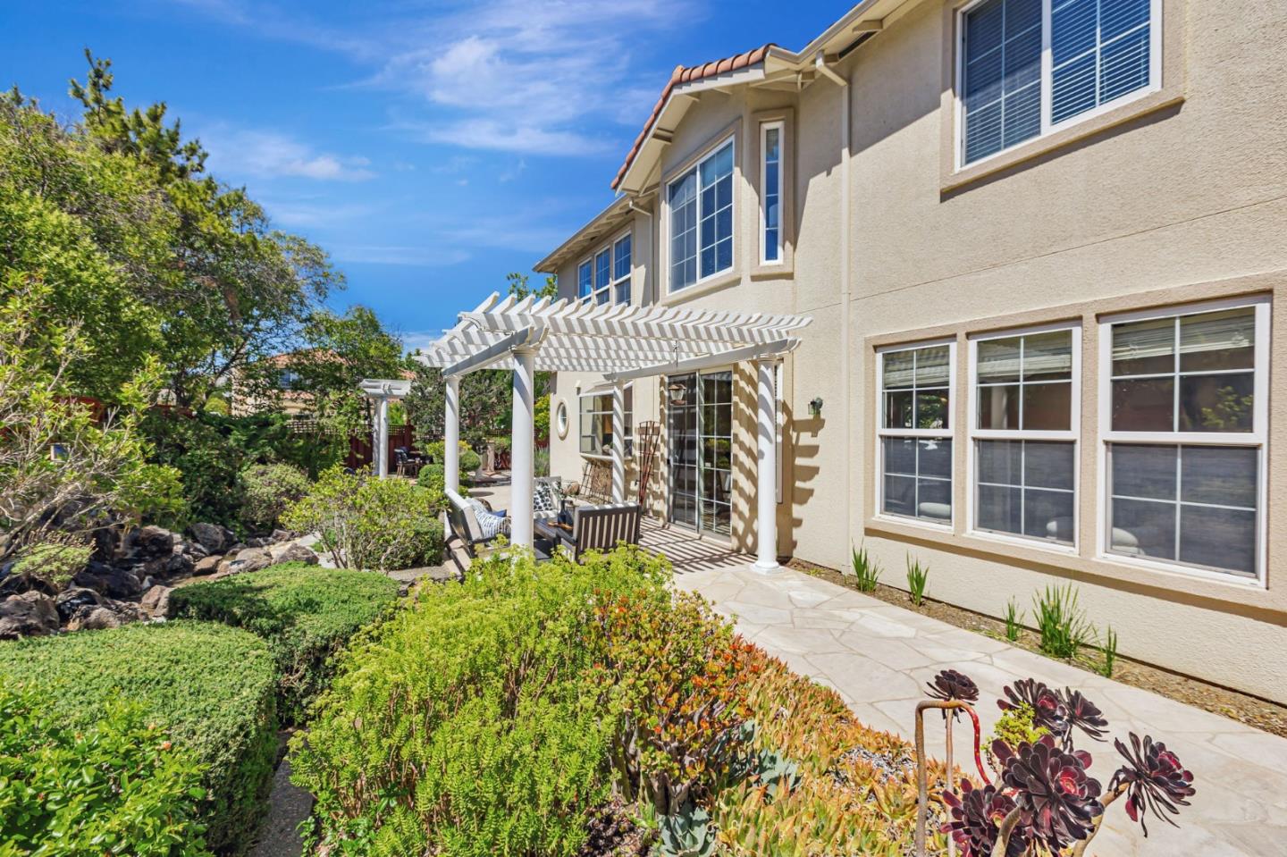 Detail Gallery Image 44 of 56 For 18898 Bellgrove Cir, Saratoga,  CA 95070 - 5 Beds | 3 Baths
