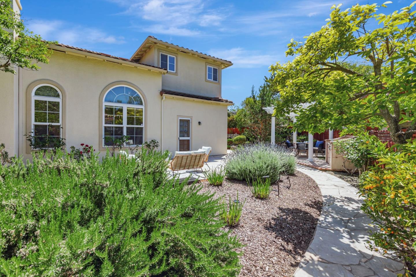 Detail Gallery Image 46 of 56 For 18898 Bellgrove Cir, Saratoga,  CA 95070 - 5 Beds | 3 Baths