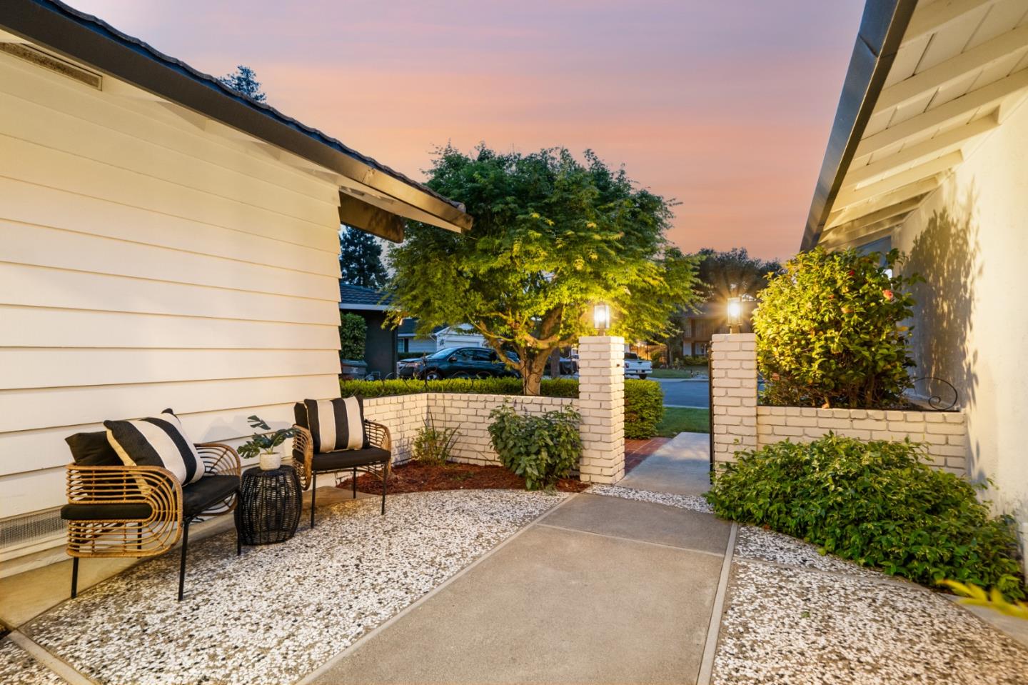 Detail Gallery Image 10 of 59 For 708 Katon Ct, Sunnyvale,  CA 94086 - 4 Beds | 2 Baths