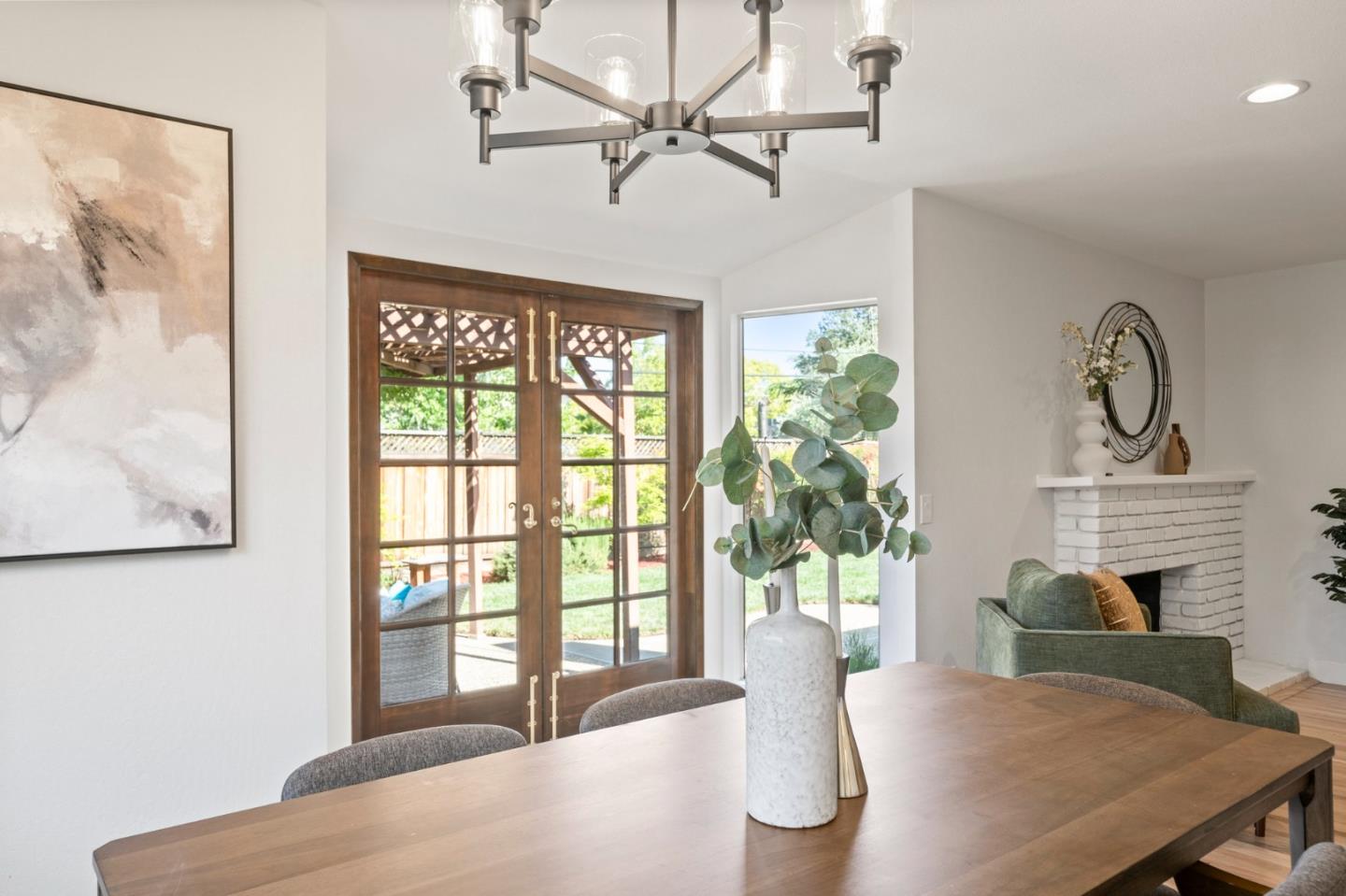Detail Gallery Image 15 of 59 For 708 Katon Ct, Sunnyvale,  CA 94086 - 4 Beds | 2 Baths