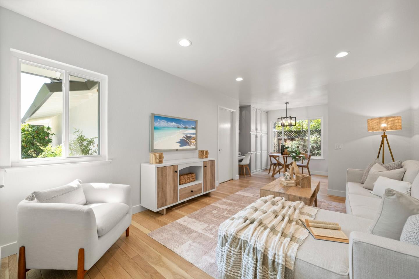 Detail Gallery Image 17 of 59 For 708 Katon Ct, Sunnyvale,  CA 94086 - 4 Beds | 2 Baths