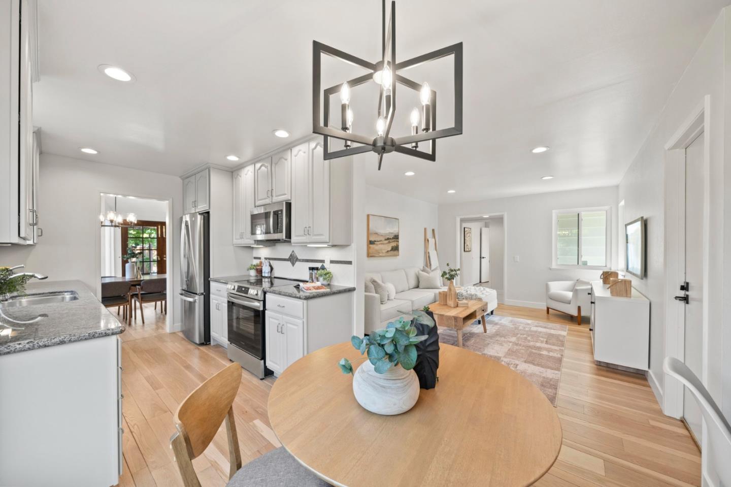 Detail Gallery Image 20 of 59 For 708 Katon Ct, Sunnyvale,  CA 94086 - 4 Beds | 2 Baths