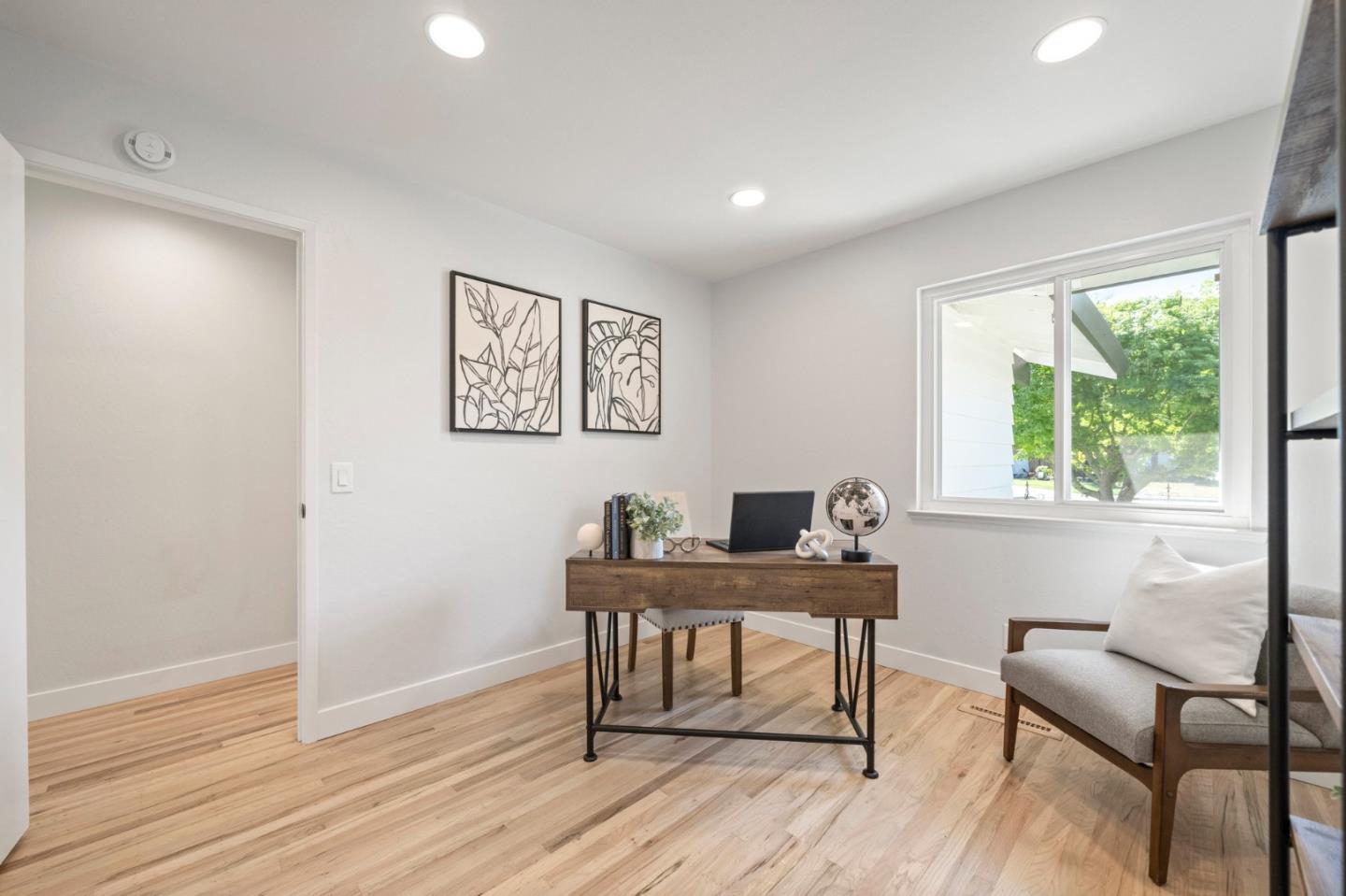 Detail Gallery Image 26 of 59 For 708 Katon Ct, Sunnyvale,  CA 94086 - 4 Beds | 2 Baths
