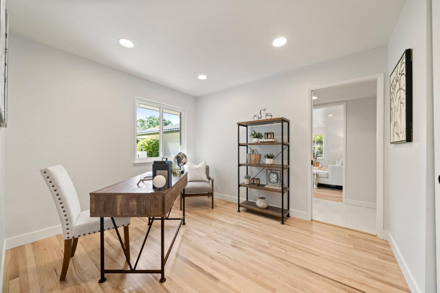 Detail Gallery Image 28 of 59 For 708 Katon Ct, Sunnyvale,  CA 94086 - 4 Beds | 2 Baths