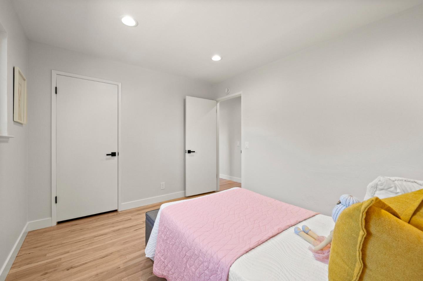 Detail Gallery Image 32 of 59 For 708 Katon Ct, Sunnyvale,  CA 94086 - 4 Beds | 2 Baths