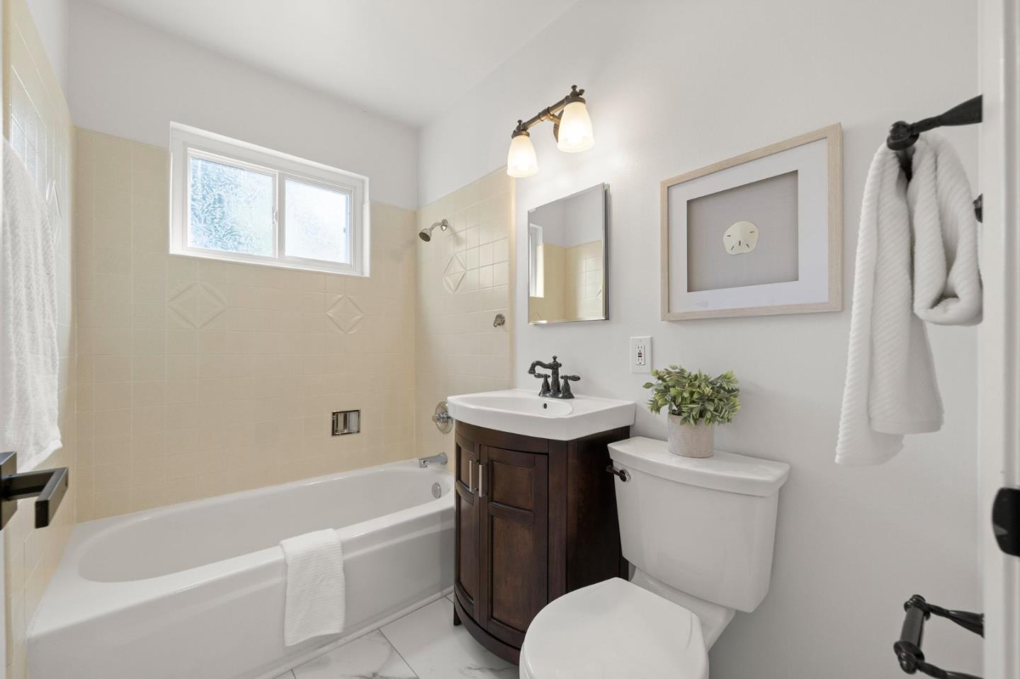 Detail Gallery Image 33 of 59 For 708 Katon Ct, Sunnyvale,  CA 94086 - 4 Beds | 2 Baths