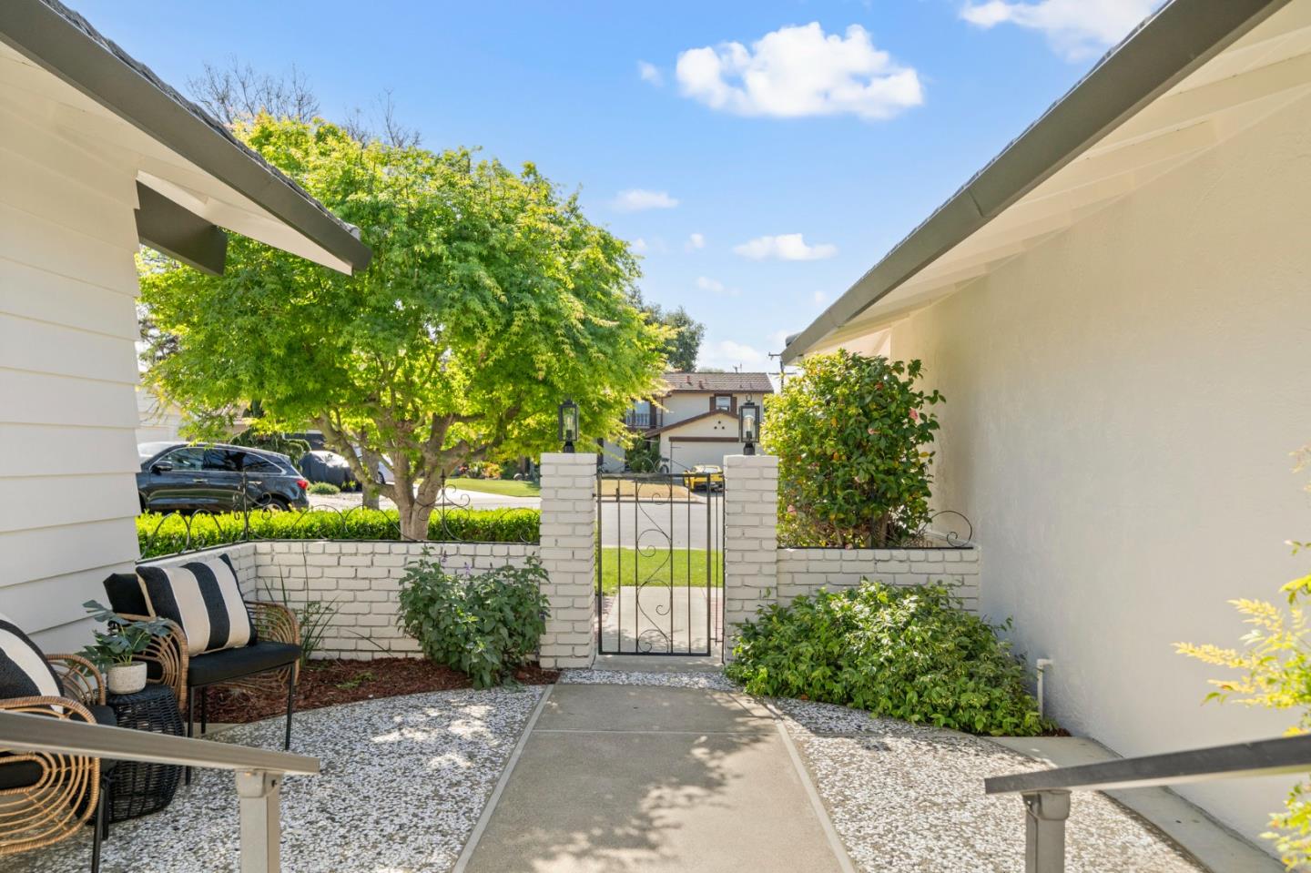 Detail Gallery Image 9 of 59 For 708 Katon Ct, Sunnyvale,  CA 94086 - 4 Beds | 2 Baths