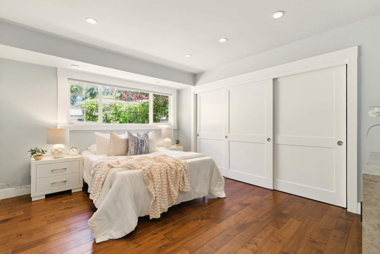 Detail Gallery Image 22 of 48 For 1209 Blackberry Ter, Sunnyvale,  CA 94087 - 2 Beds | 2 Baths