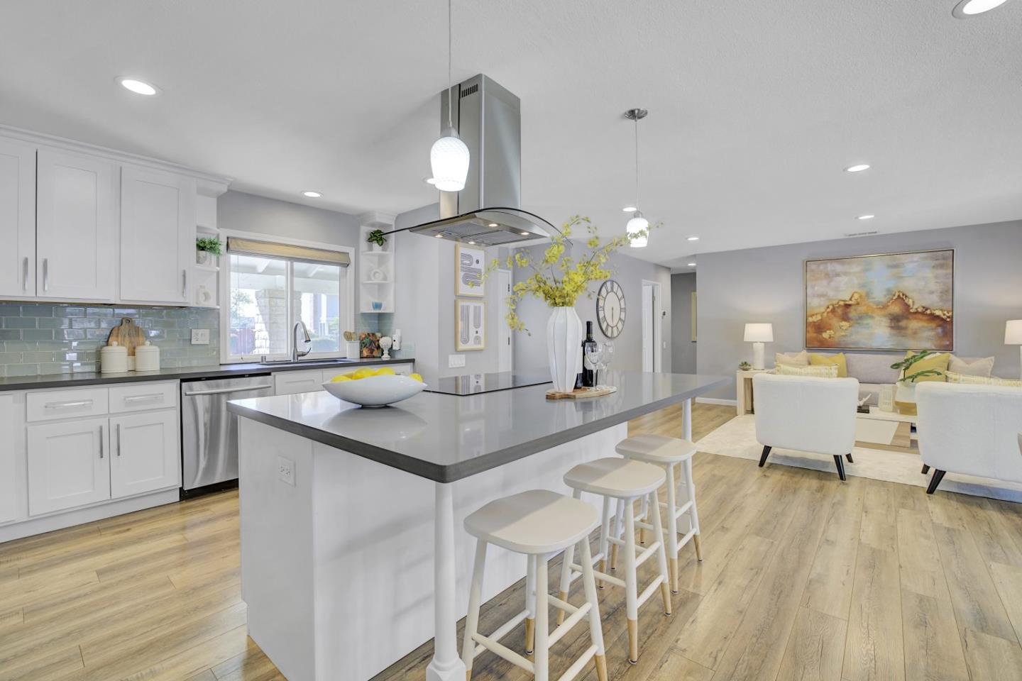 Detail Gallery Image 12 of 44 For 4954 Rue Bordeaux, San Jose,  CA 95136 - 3 Beds | 2 Baths