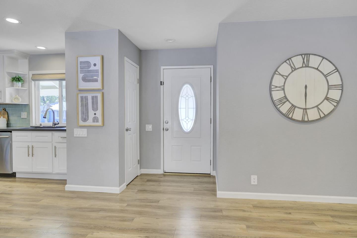 Detail Gallery Image 4 of 44 For 4954 Rue Bordeaux, San Jose,  CA 95136 - 3 Beds | 2 Baths