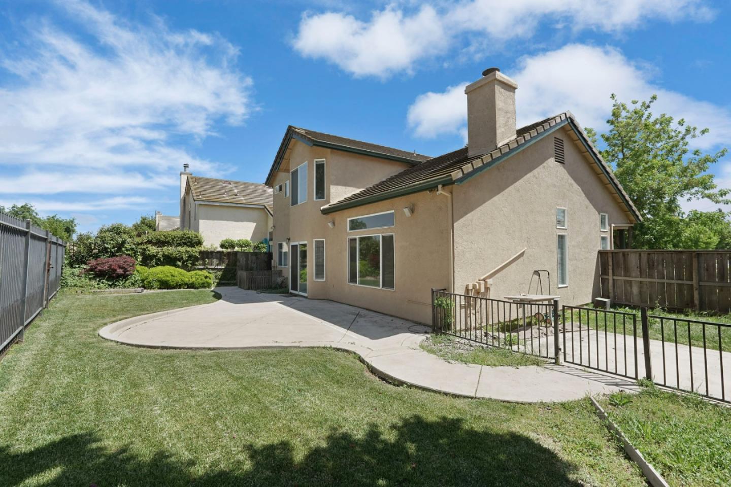 Detail Gallery Image 38 of 54 For 3157 Autumn Chase Cir, Stockton,  CA 95219 - 3 Beds | 2/1 Baths