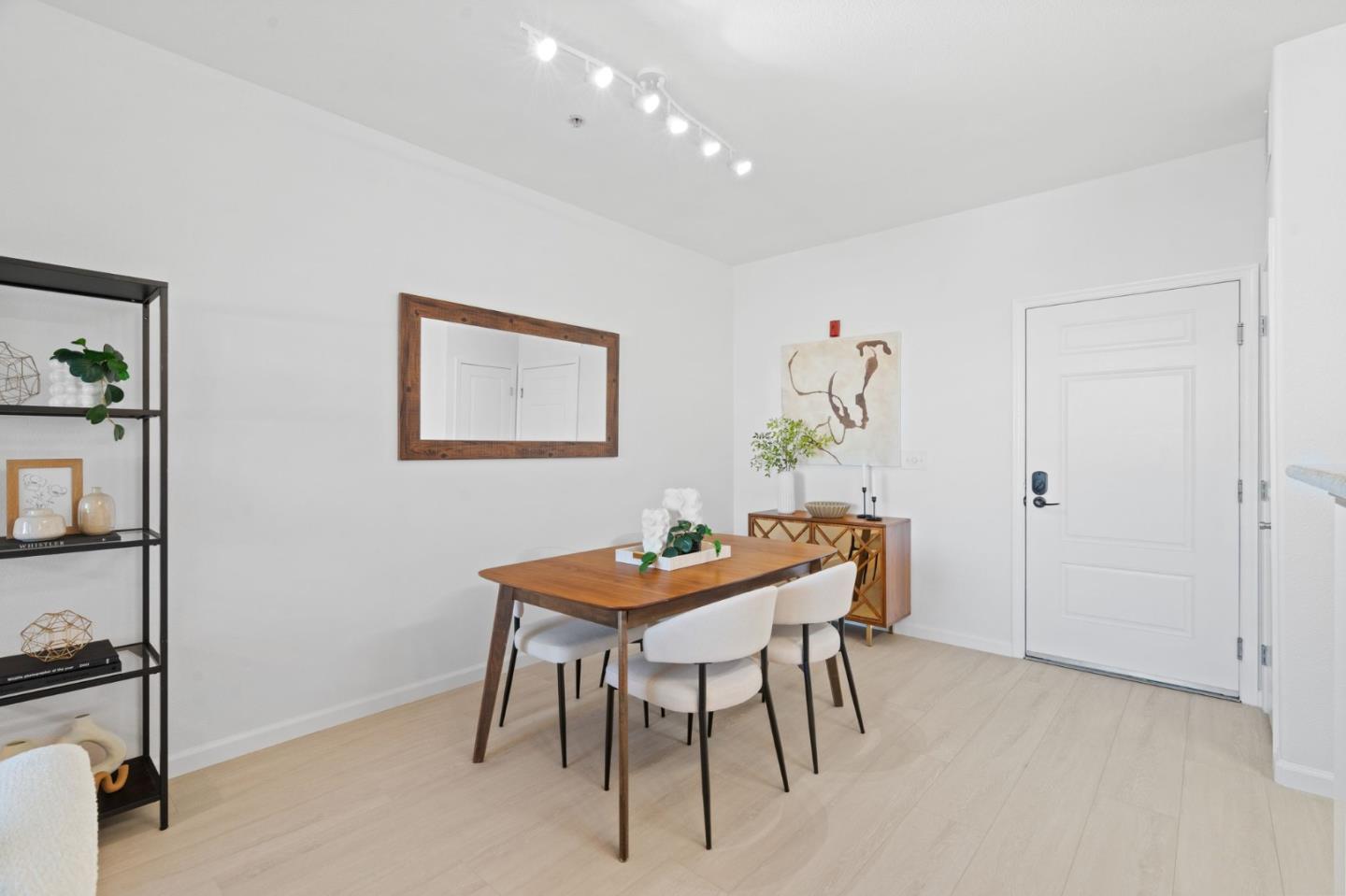 Detail Gallery Image 7 of 48 For 19503 Stevens Creek Blvd #151,  Cupertino,  CA 95014 - 2 Beds | 2 Baths