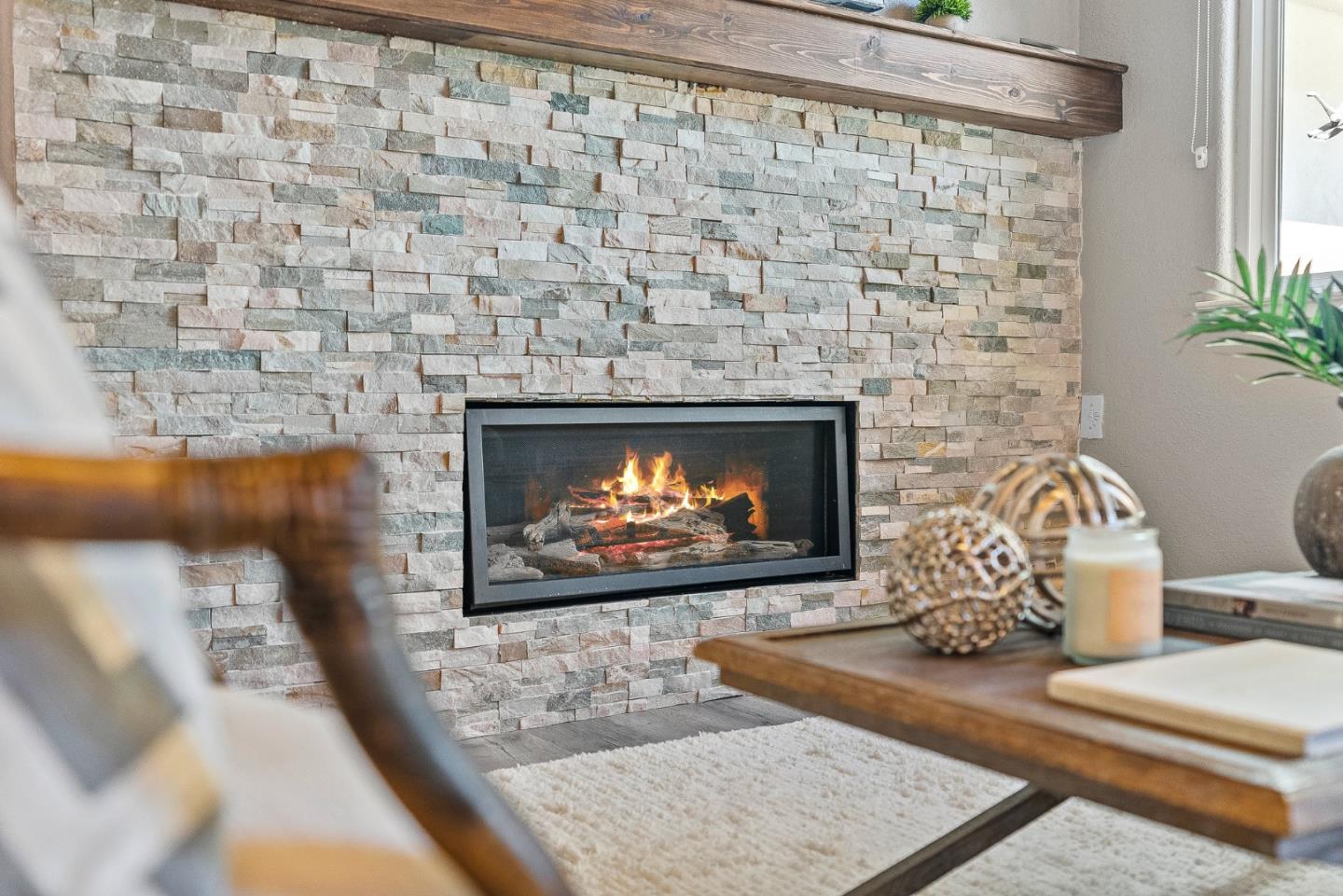 Detail Gallery Image 12 of 33 For 75 Poppy Rd, Carmel Valley,  CA 93924 - 3 Beds | 2/1 Baths