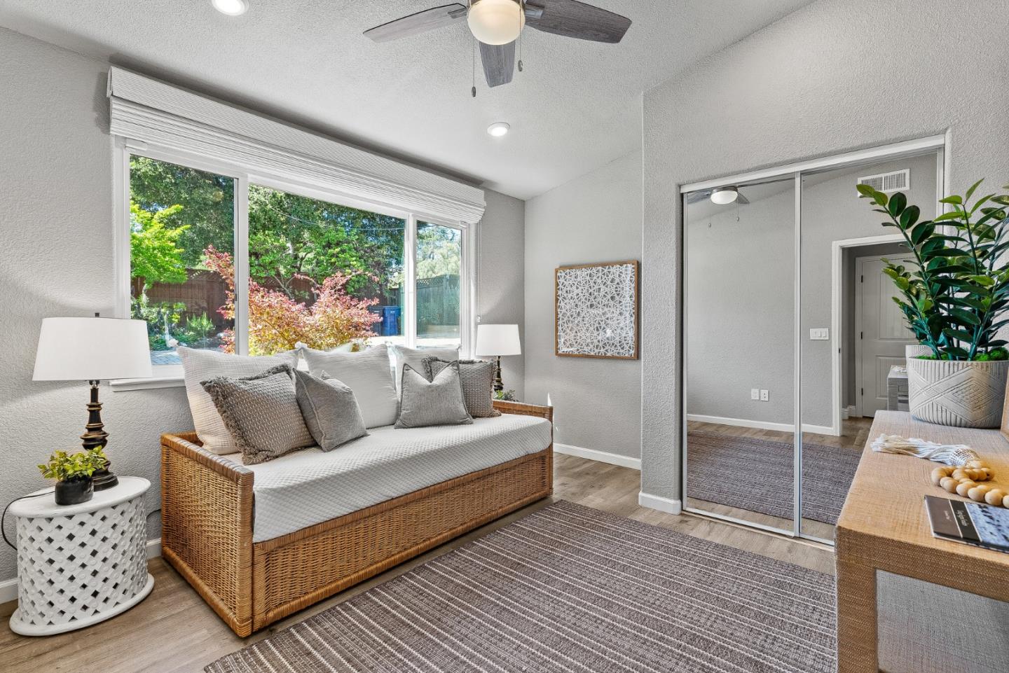 Detail Gallery Image 18 of 33 For 75 Poppy Rd, Carmel Valley,  CA 93924 - 3 Beds | 2/1 Baths