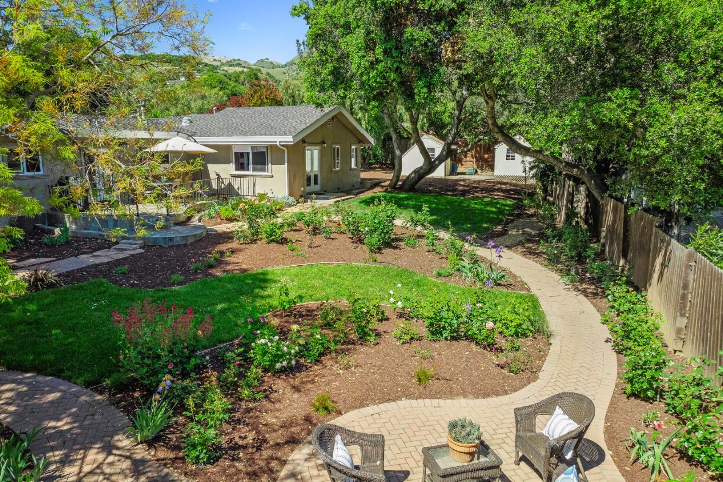 Detail Gallery Image 25 of 33 For 75 Poppy Rd, Carmel Valley,  CA 93924 - 3 Beds | 2/1 Baths