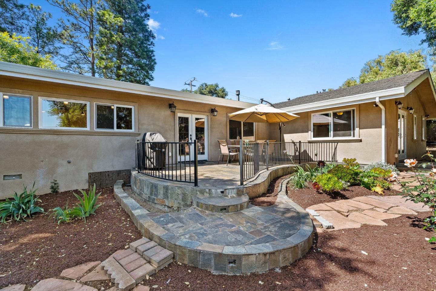 Detail Gallery Image 26 of 33 For 75 Poppy Rd, Carmel Valley,  CA 93924 - 3 Beds | 2/1 Baths
