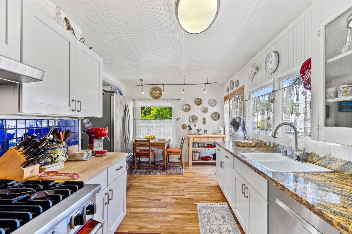 Detail Gallery Image 18 of 47 For 150 Darwin St, Santa Cruz,  CA 95062 - – Beds | – Baths