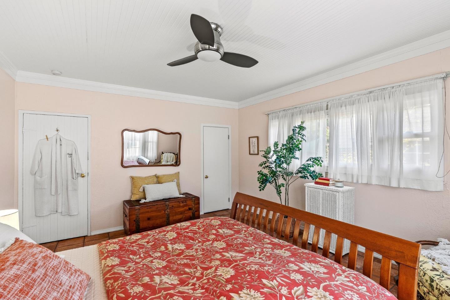 Detail Gallery Image 20 of 47 For 150 Darwin St, Santa Cruz,  CA 95062 - – Beds | – Baths