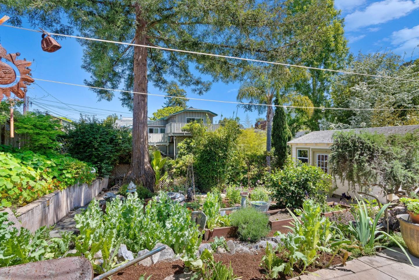 Detail Gallery Image 35 of 47 For 150 Darwin St, Santa Cruz,  CA 95062 - – Beds | – Baths