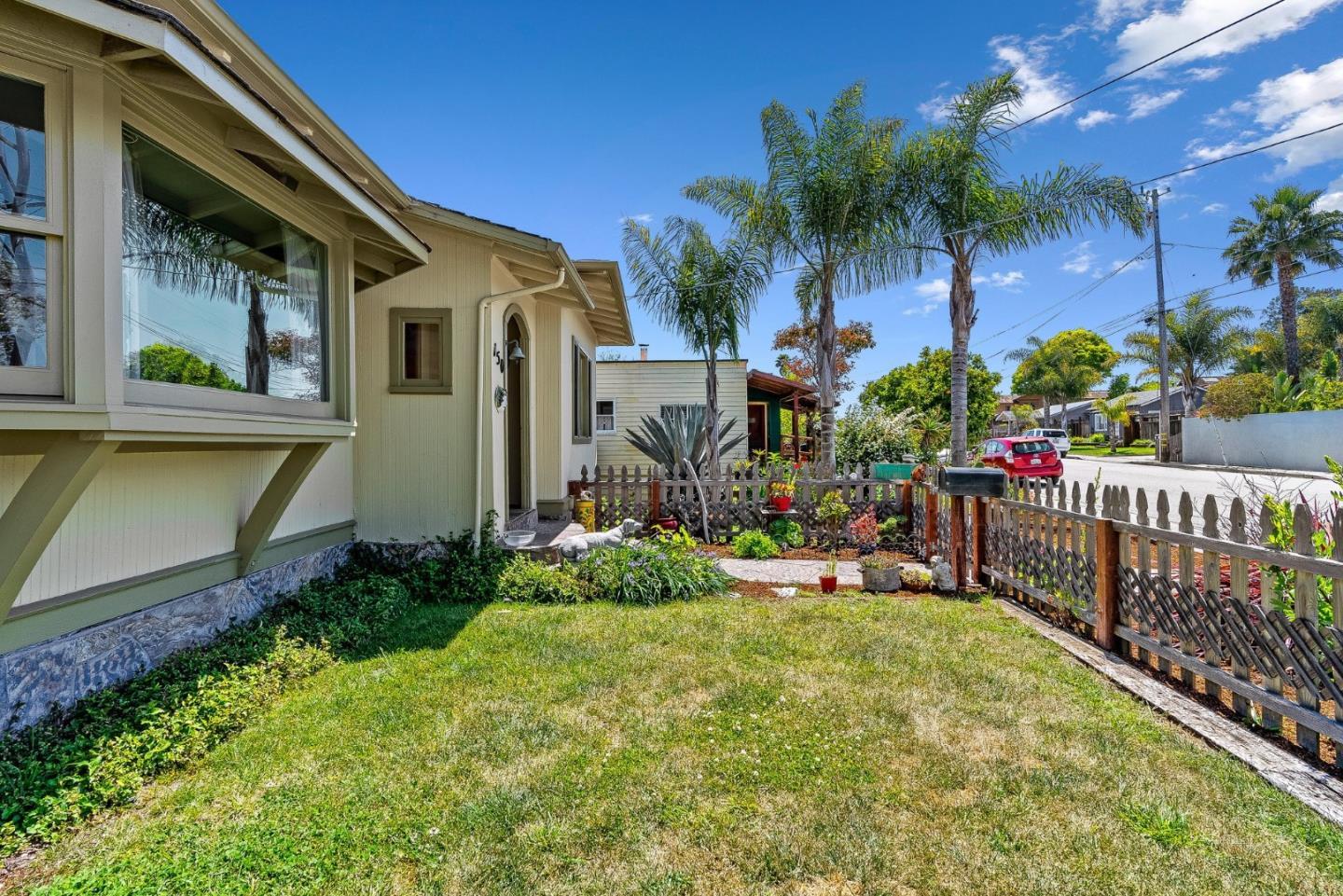 Detail Gallery Image 9 of 47 For 150 Darwin St, Santa Cruz,  CA 95062 - – Beds | – Baths
